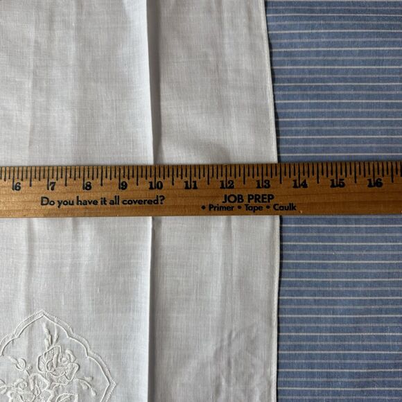 Embroidered Linen‎ Napkins – Set of 12-White Floral Scallop Edge 20 x 13 - Picture 9 of 9